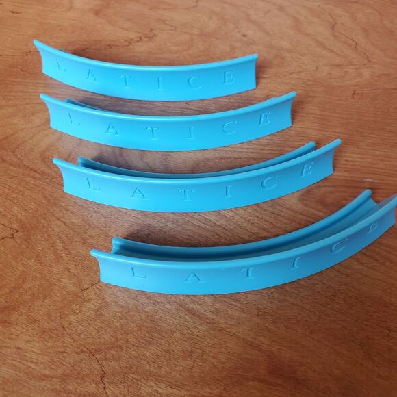 Adacio LATICE Family Strategy Party Board Game Unused Unpunched Complete - Picture 8 of 10